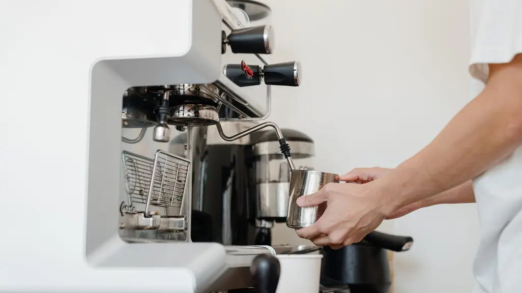 Coffee machine prices in Saudi Arabia (2026): by type and tier