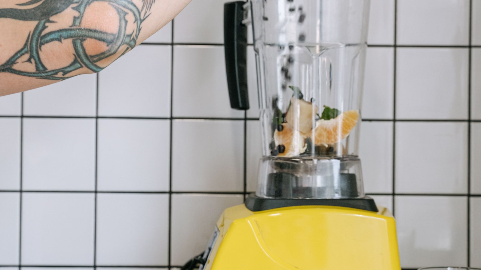 Kitchen blender prices in the USA (2026): by type and tier